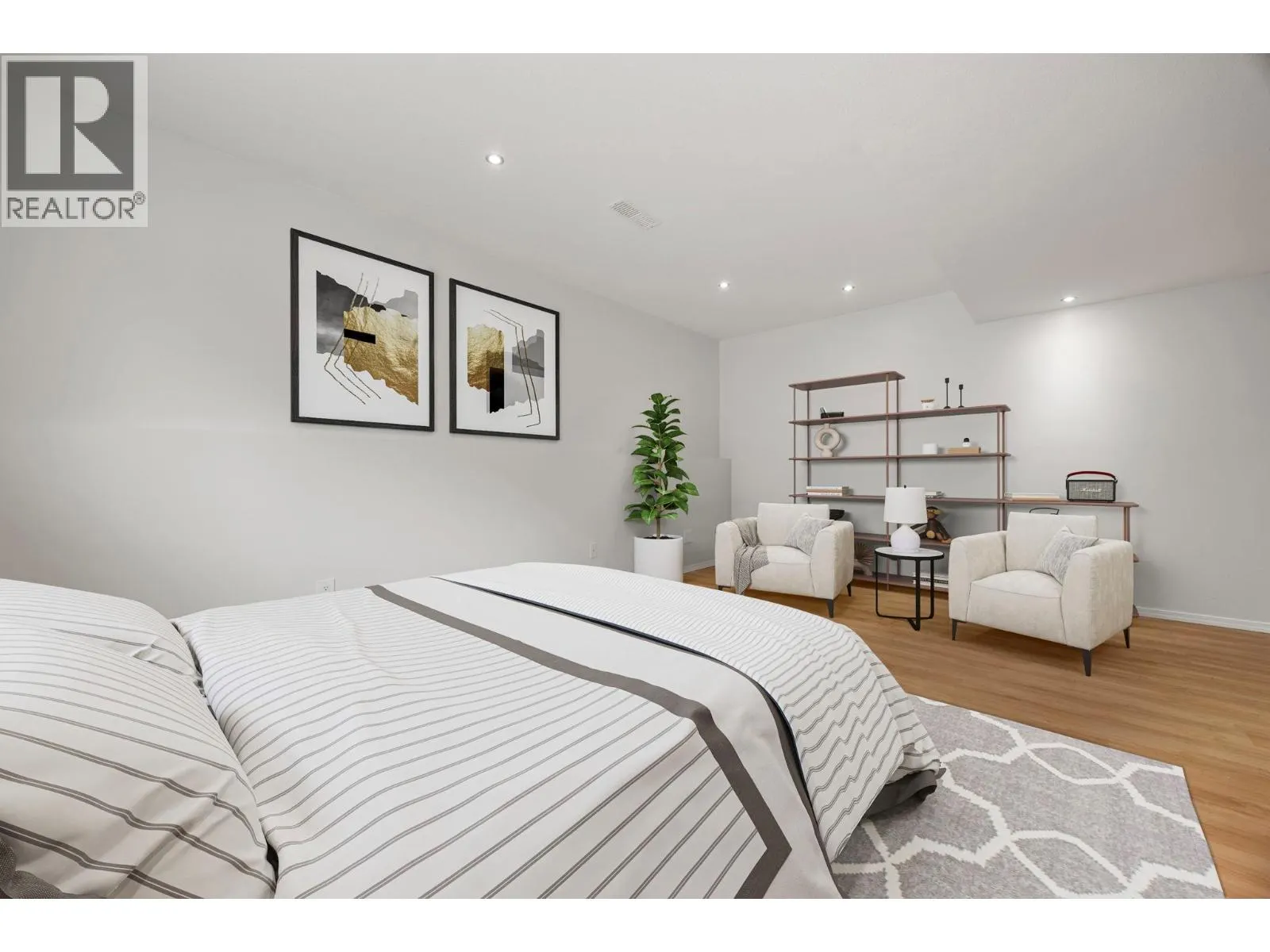 5460 Clements Crescent Unit# 107