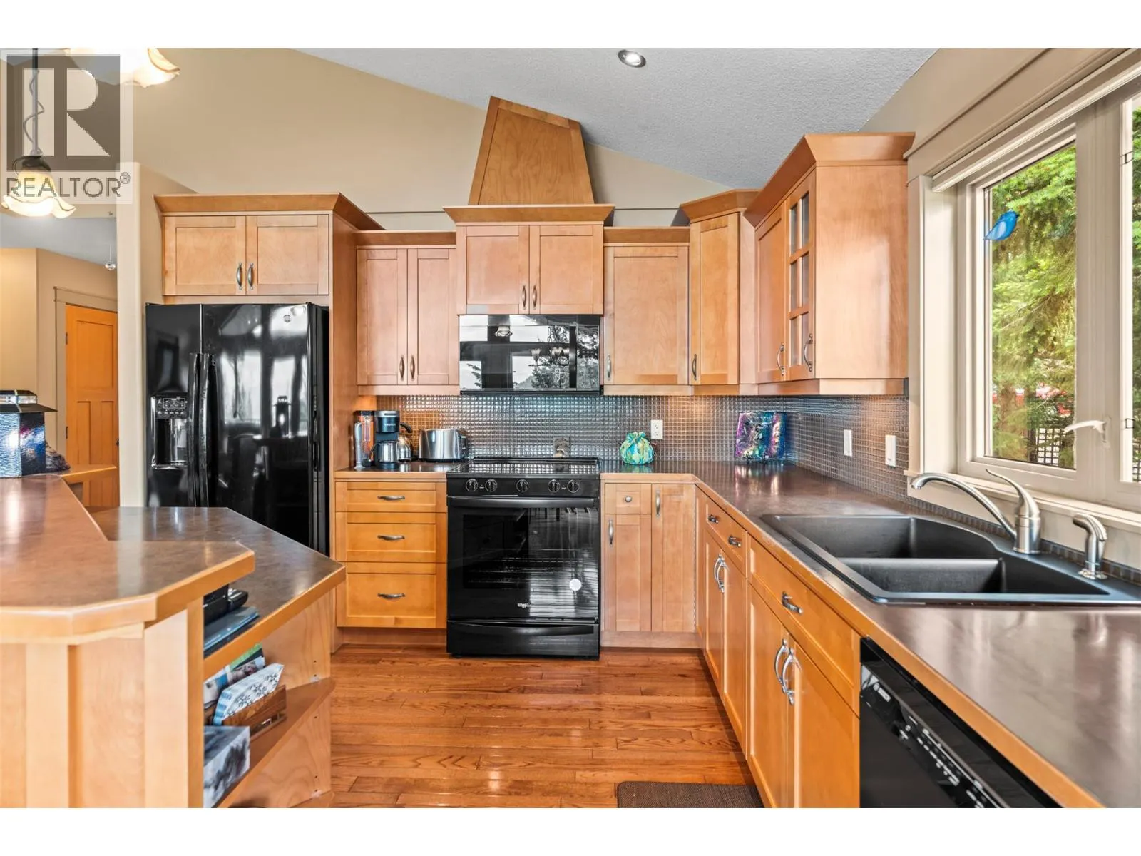 8215 Silver Star Road