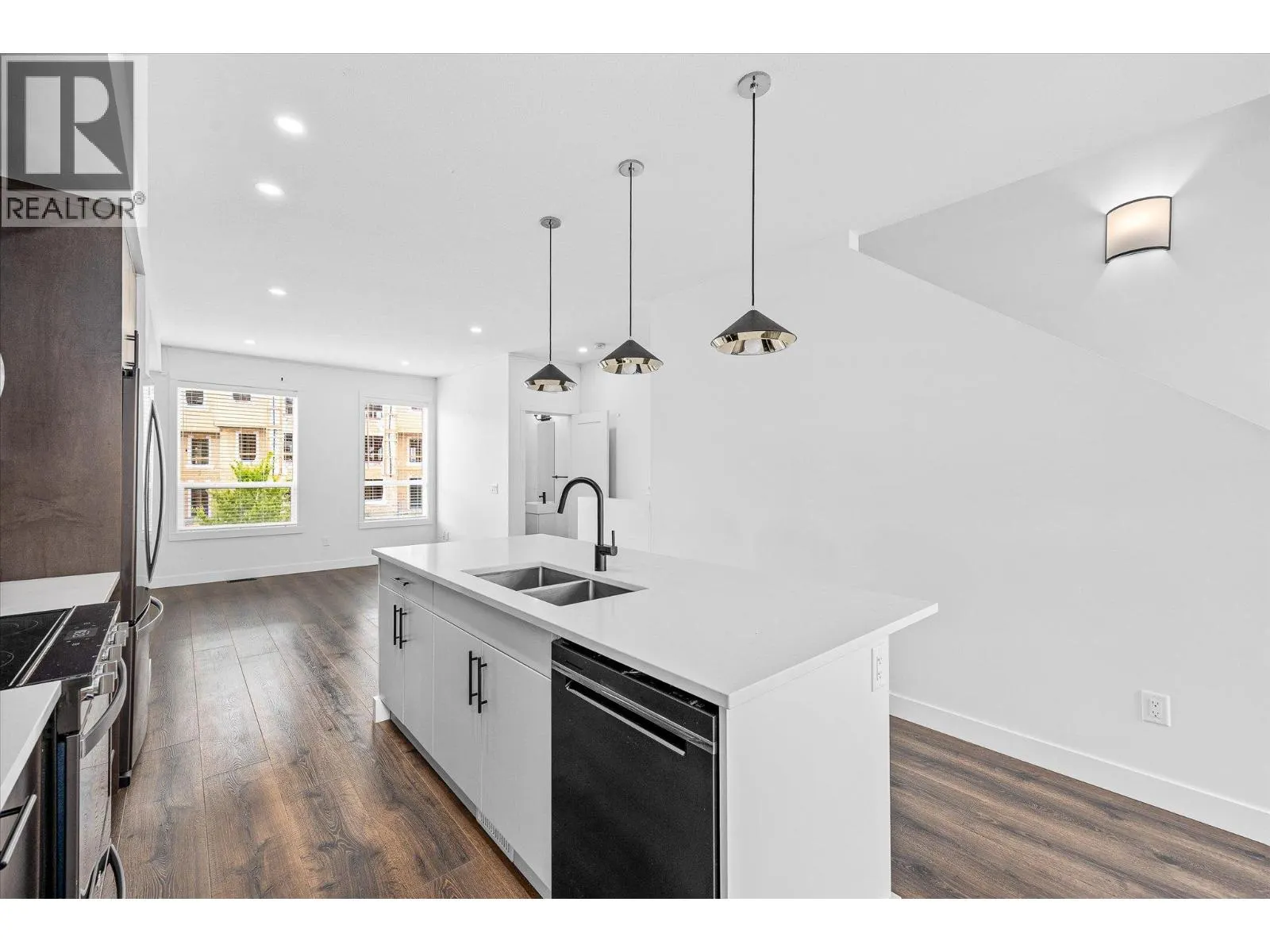 610 Academy Way Unit# 367