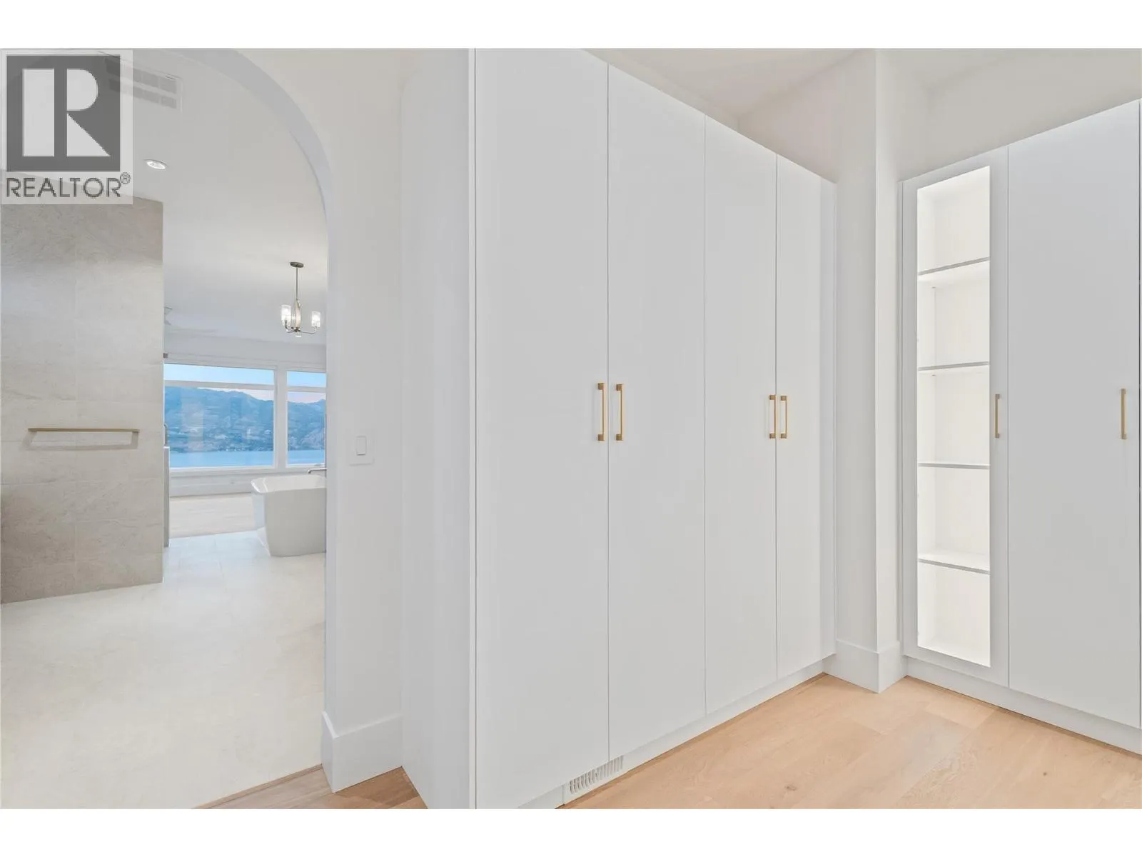1391 Vineyard Drive