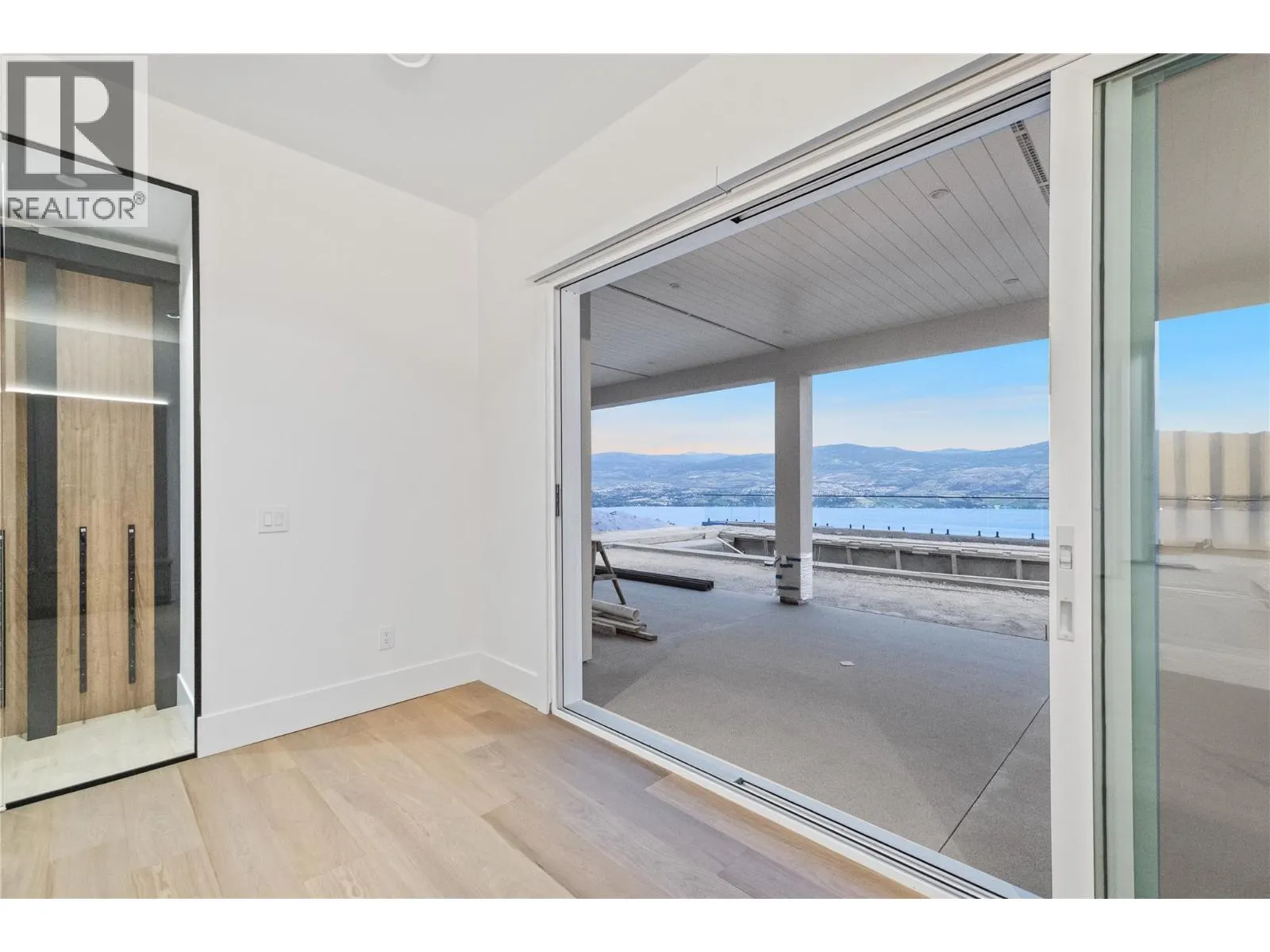 1391 Vineyard Drive