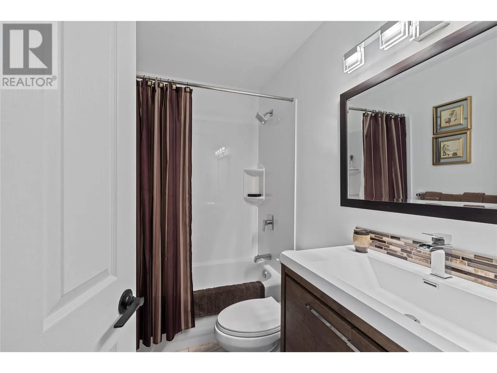 3858 Brown Road Unit# 305 Lot# 80