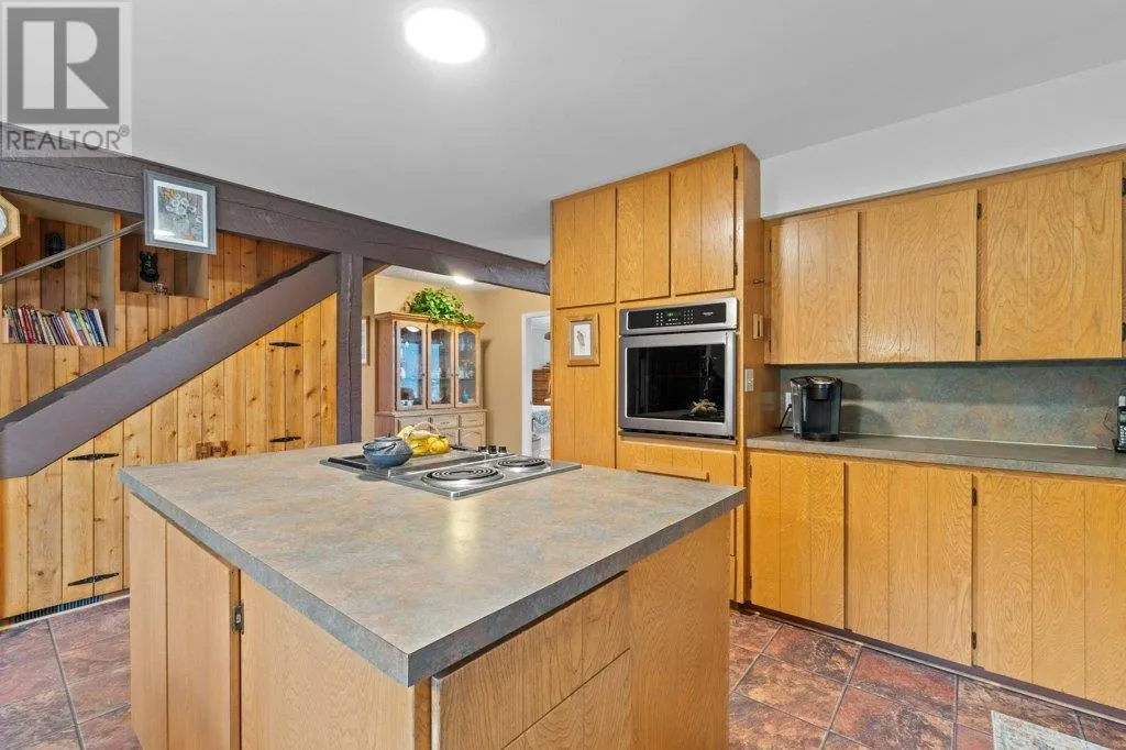 2504 Blind Bay Road