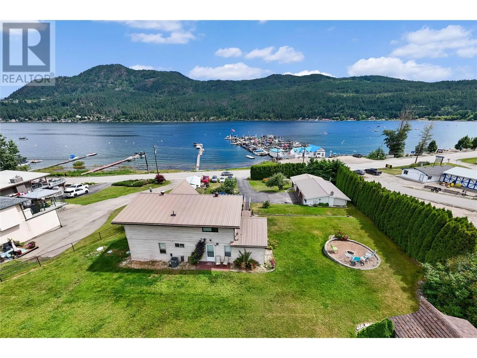 2504 Blind Bay Road