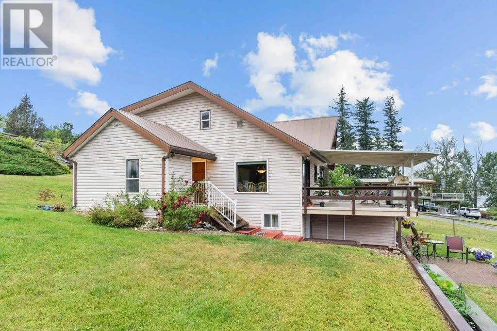 2504 Blind Bay Road