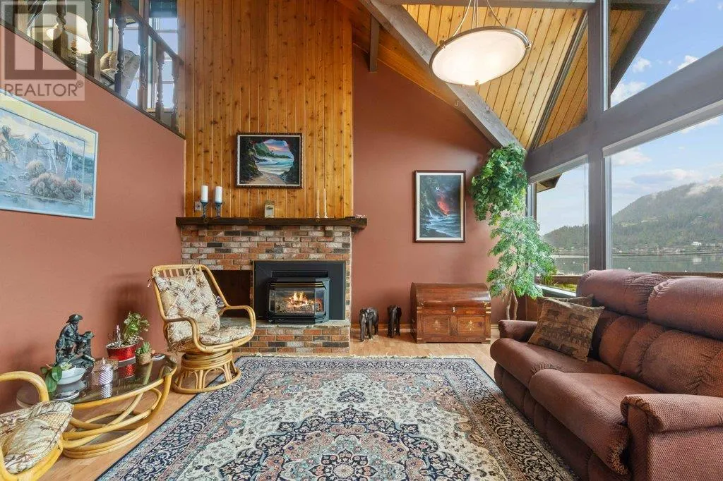 2504 Blind Bay Road