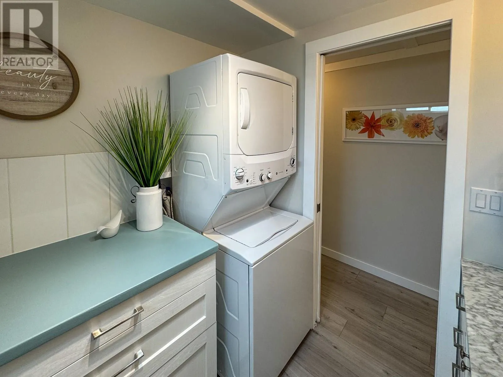 4911 Cedar Lane Unit# 8