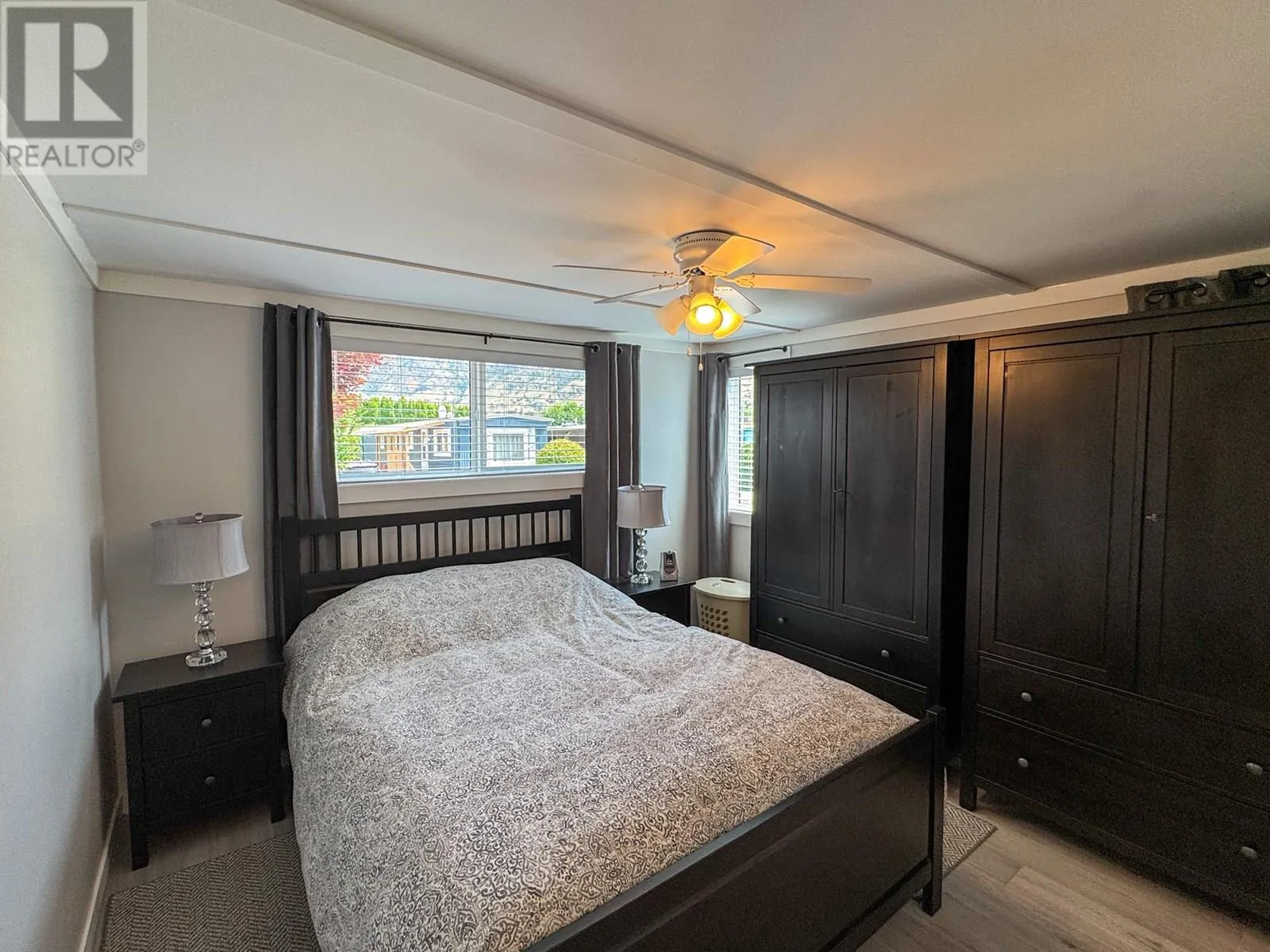 4911 Cedar Lane Unit# 8