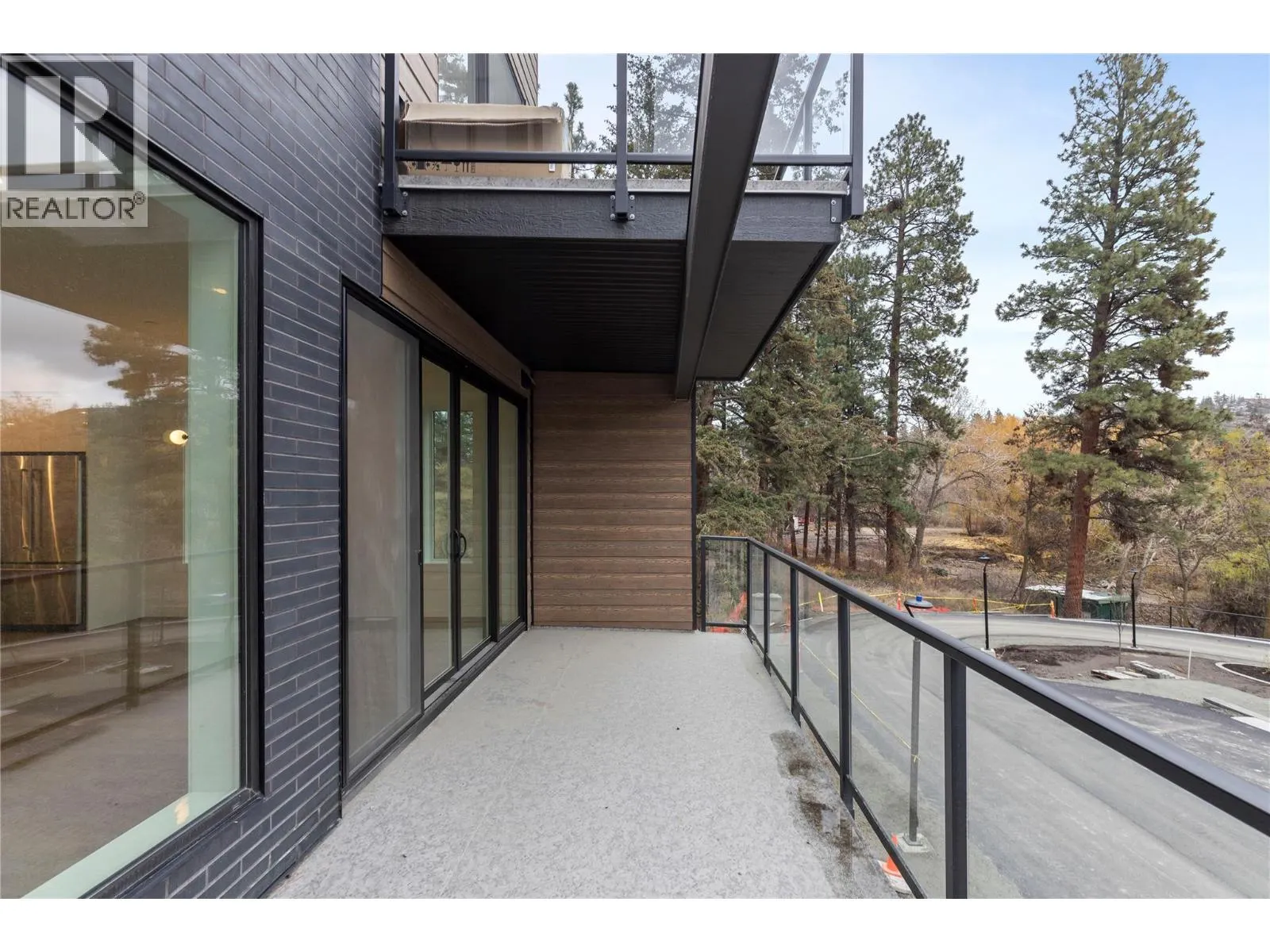 2735 Shannon Lake Road Unit# 210