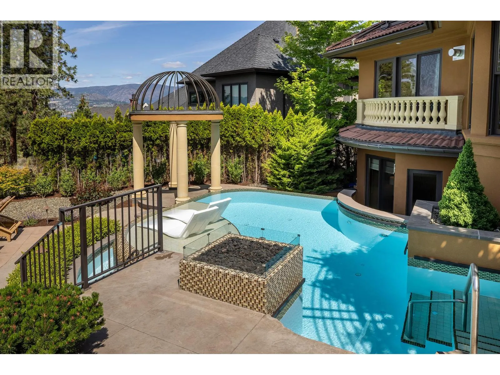 983 Westpoint Drive