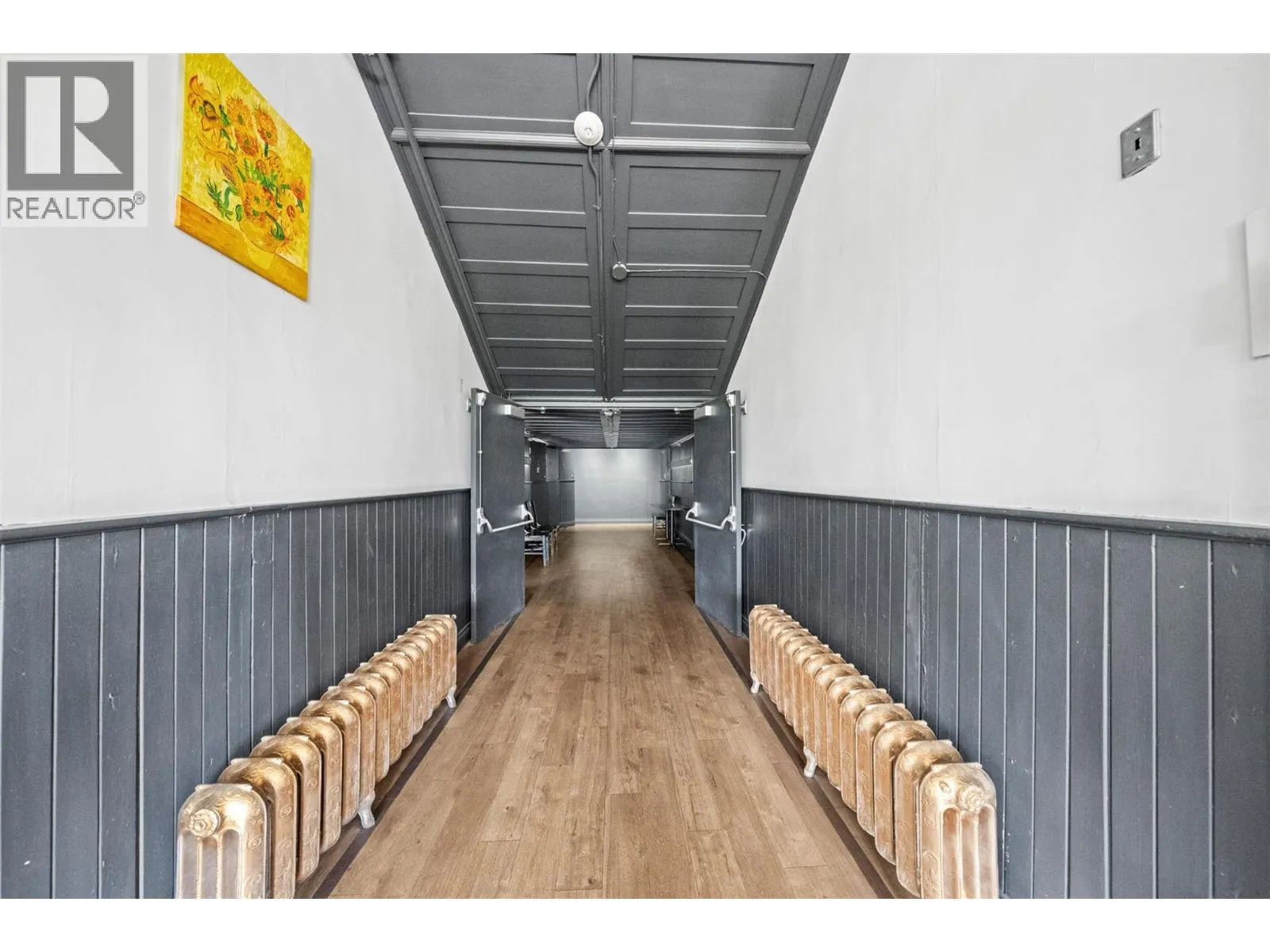 616 Third Street W