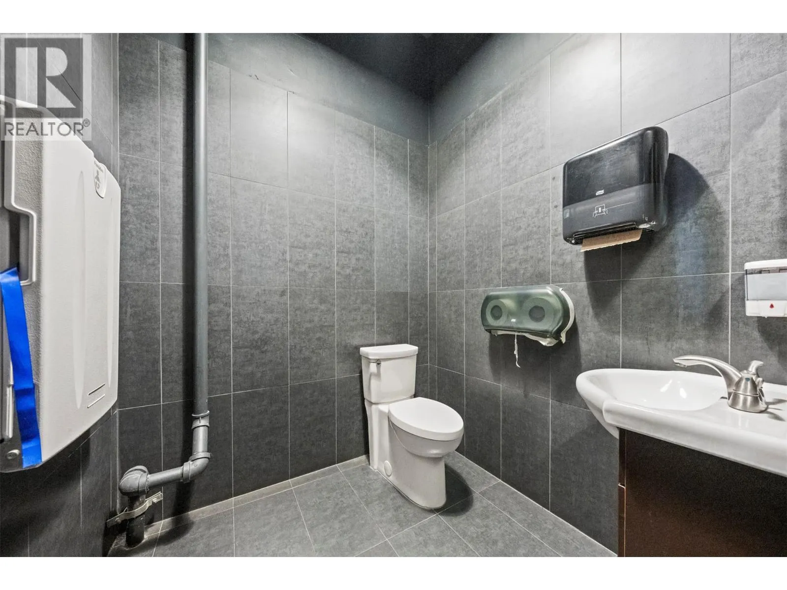 616 Third Street W