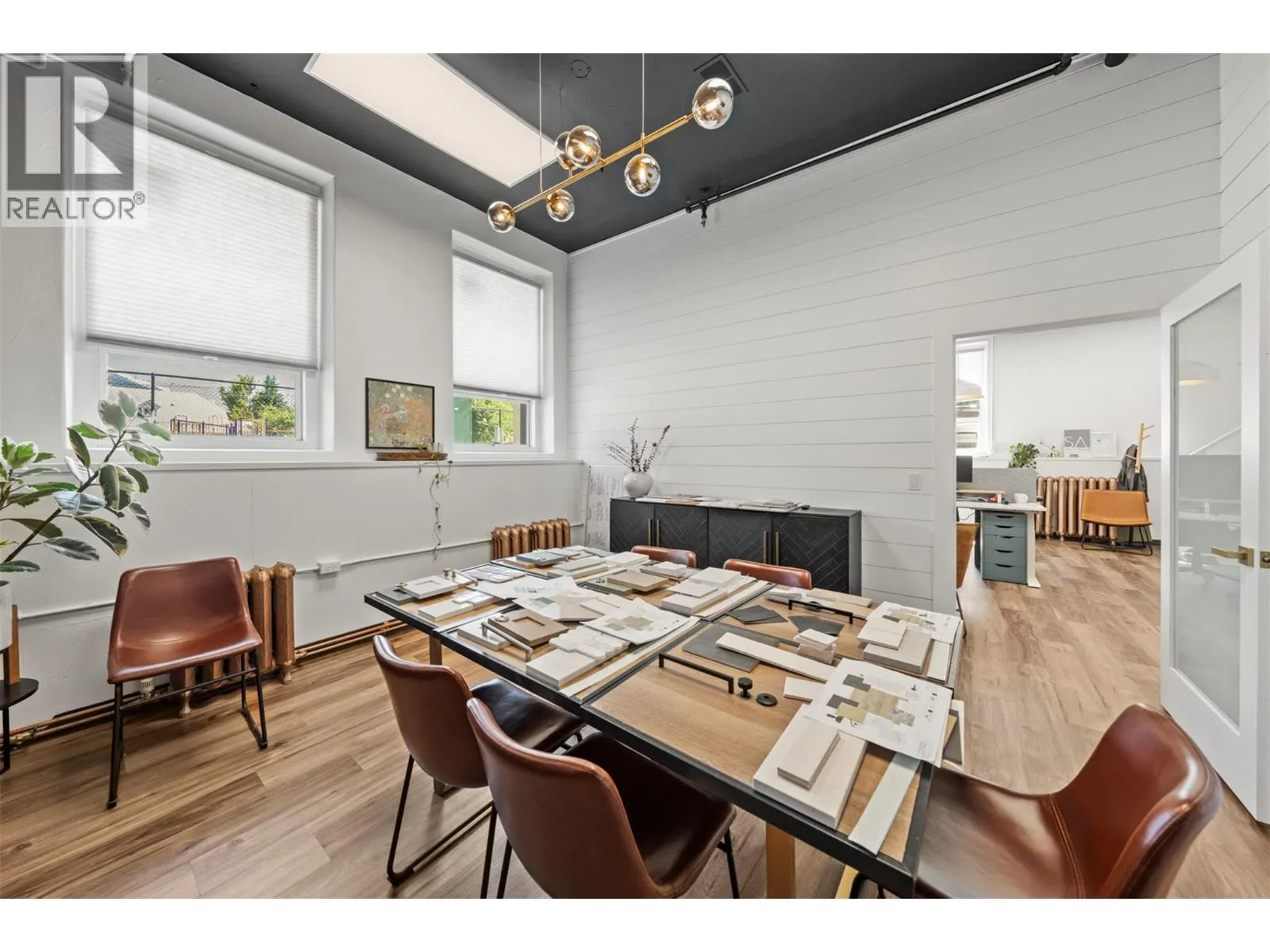 616 Third Street W