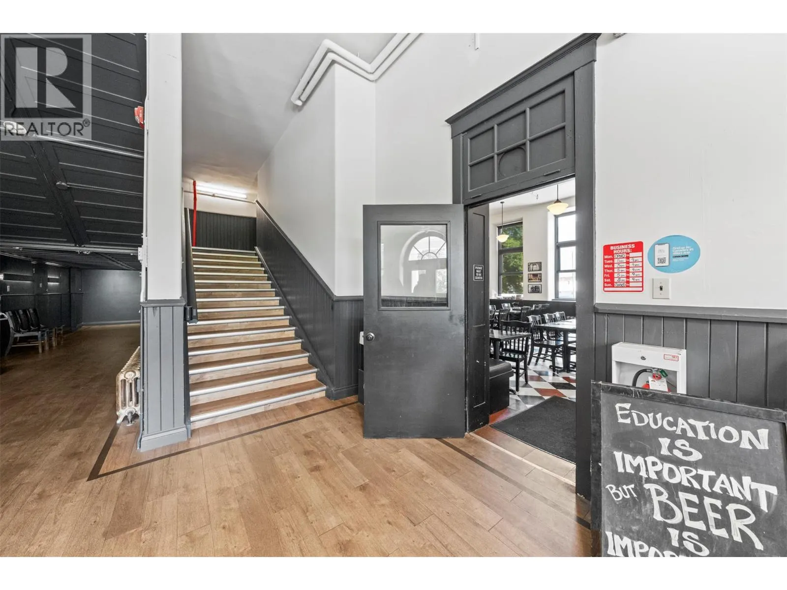 616 Third Street W