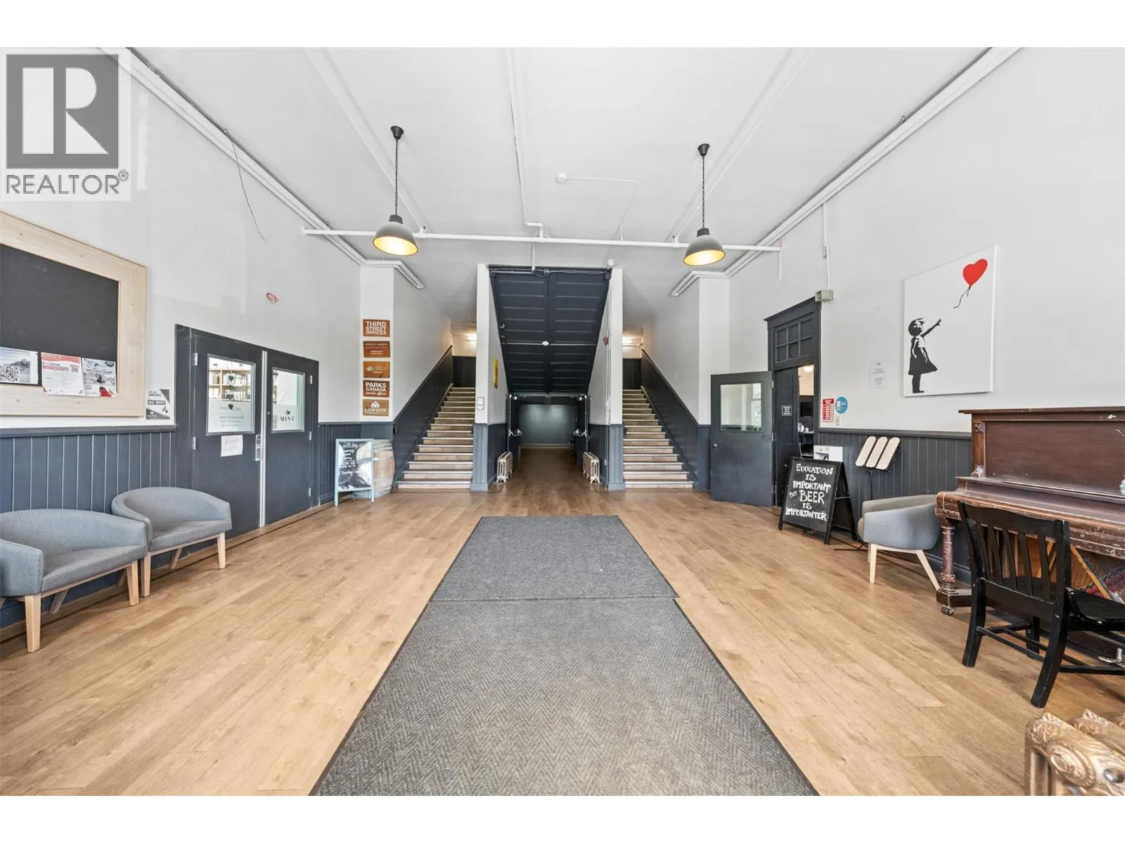 616 Third Street W
