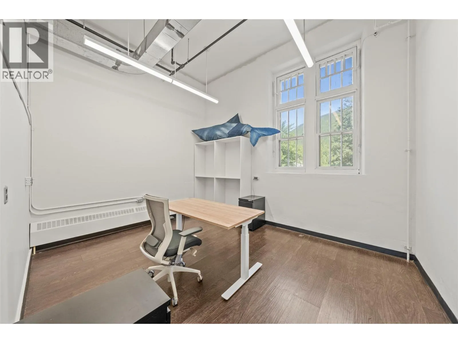 616 Third Street W