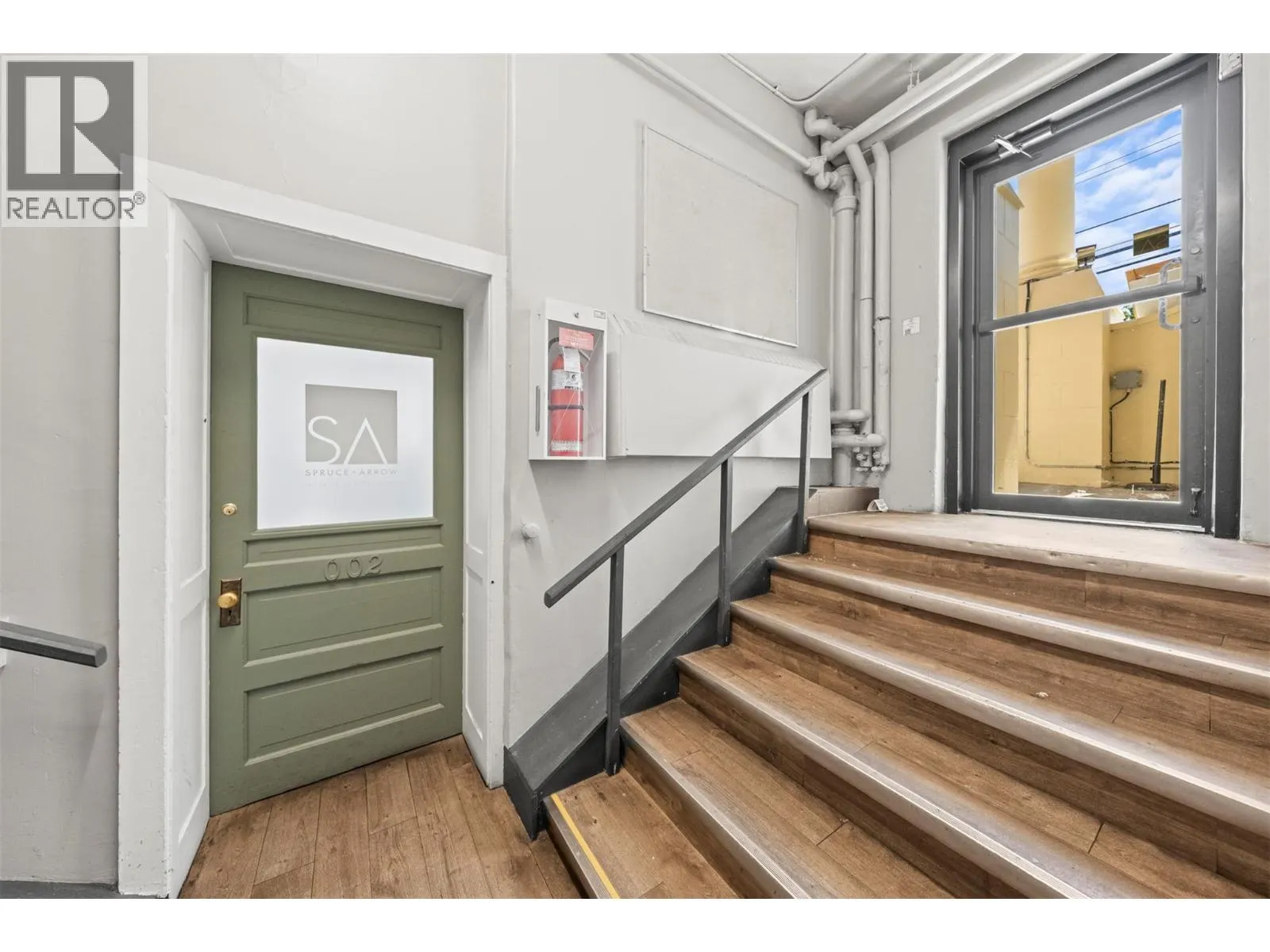 616 Third Street W