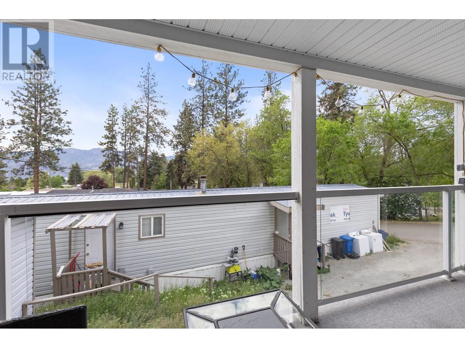 1860 Boucherie Road Unit# 102