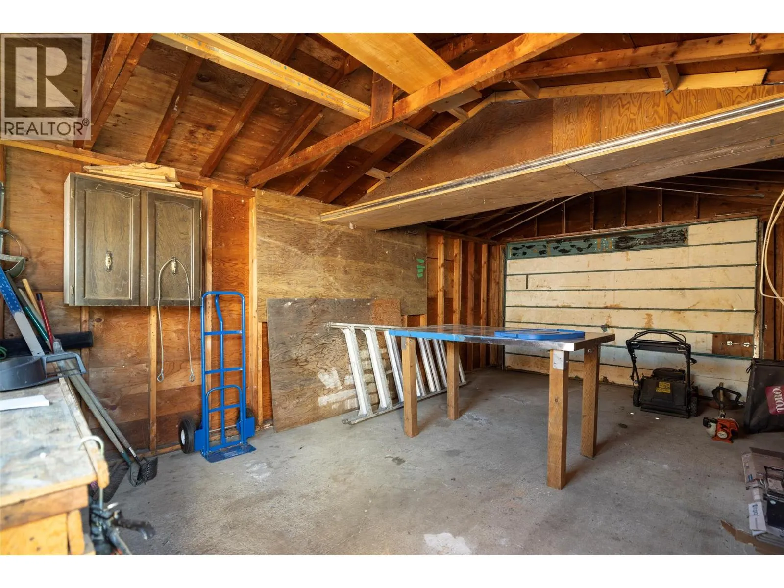 415 Gerstmar Road