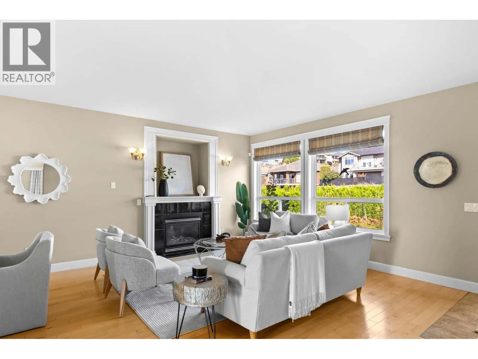 2591 Lake Breeze Court