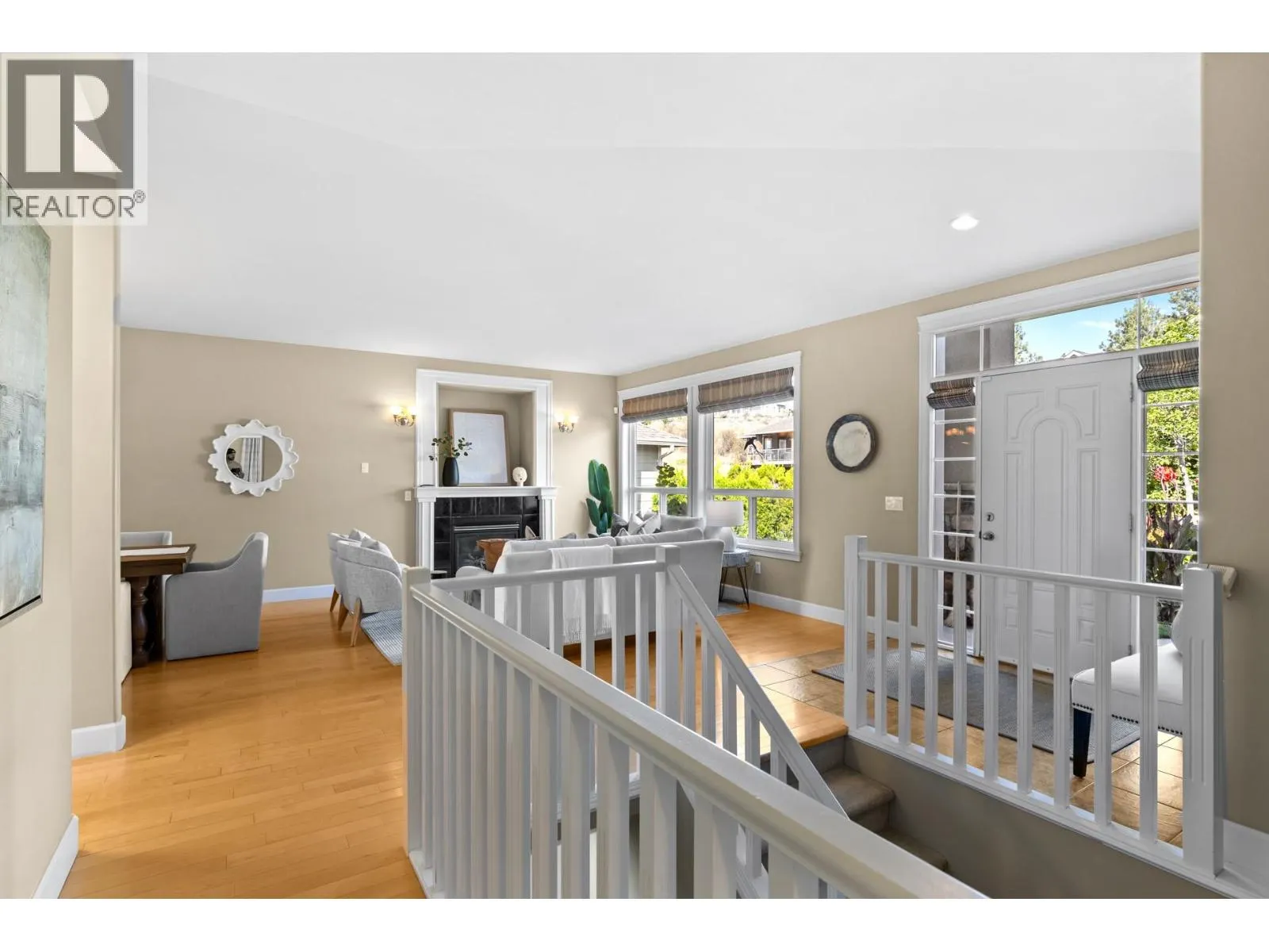 2591 Lake Breeze Court