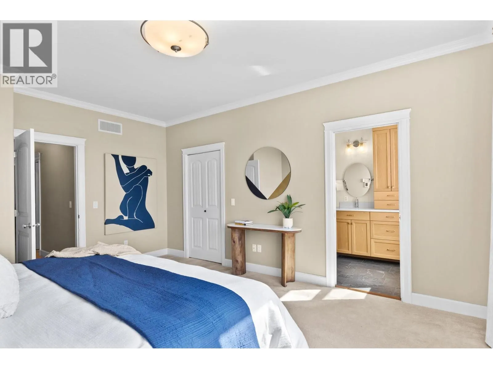 2591 Lake Breeze Court