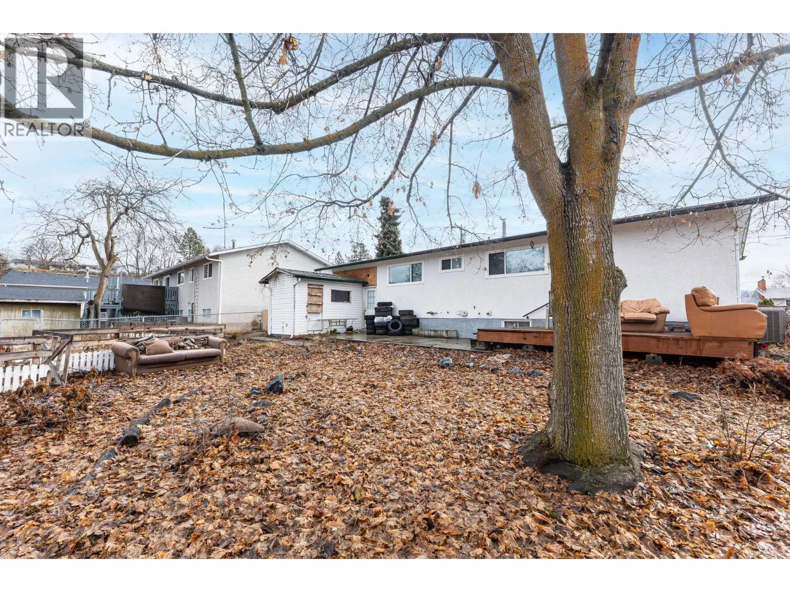 540 Lomond Road
