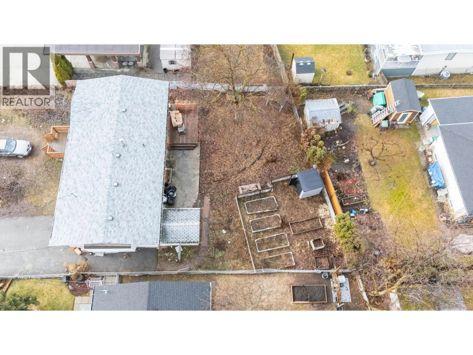 540 Lomond Road