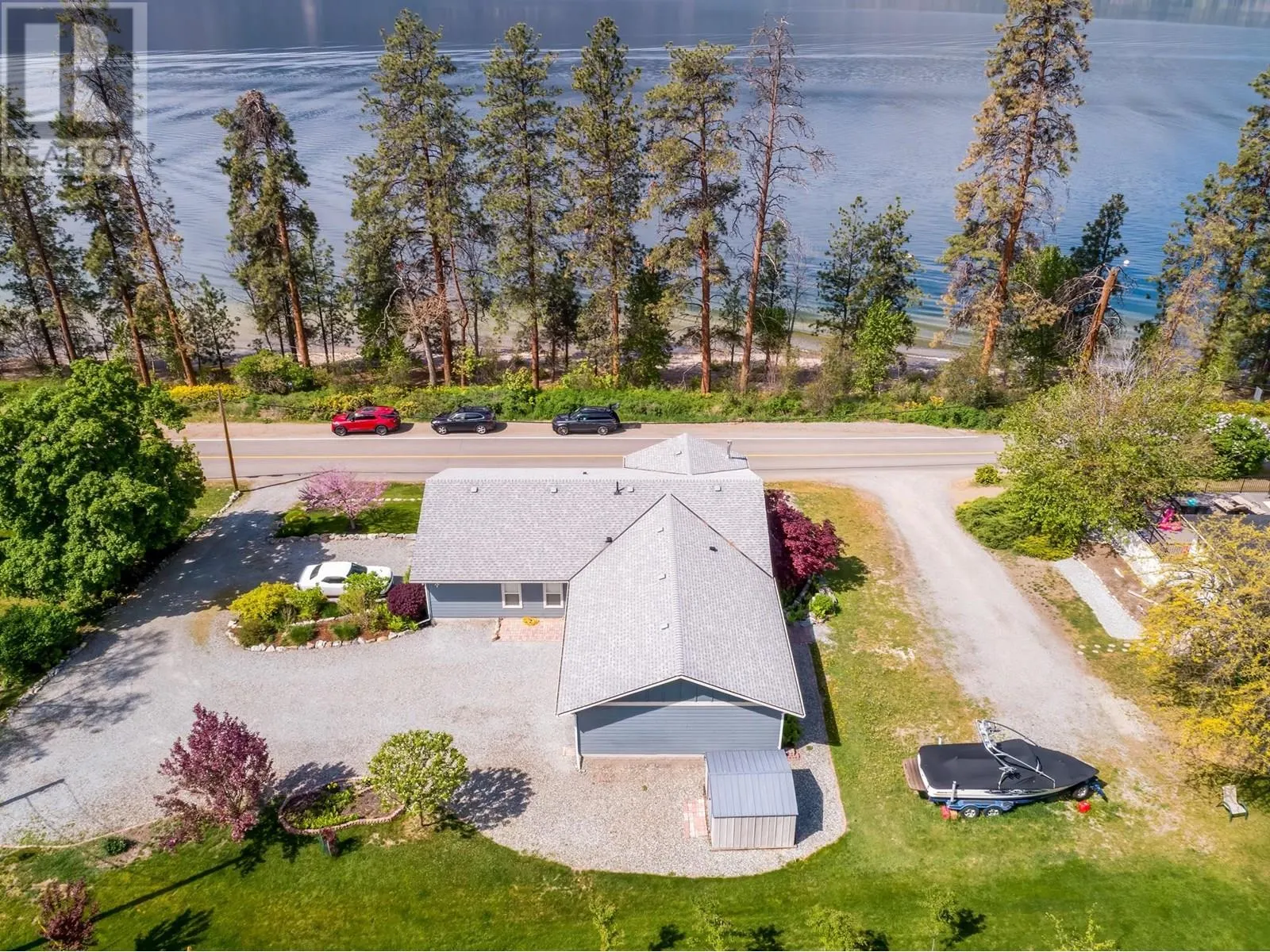 11041 Okanagan Centre Road W