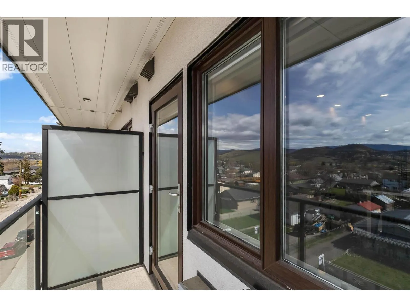 345 Dougall Road N Unit# 224