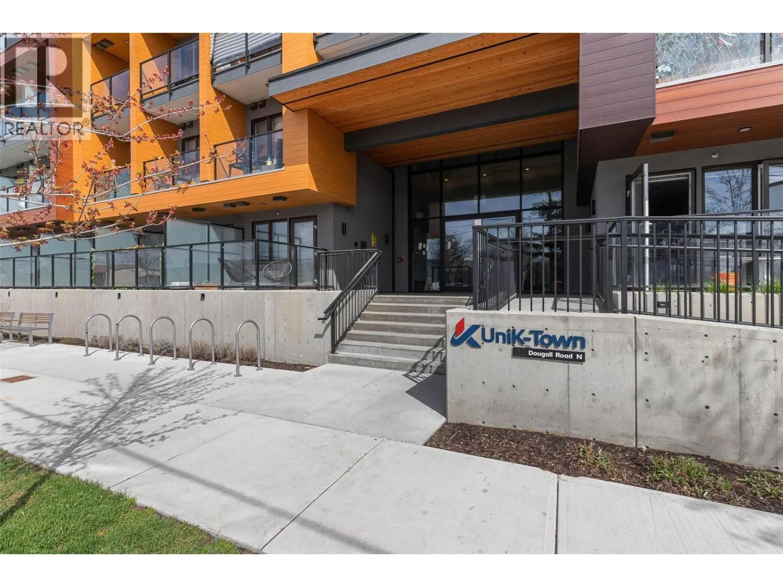 345 Dougall Road N Unit# 224