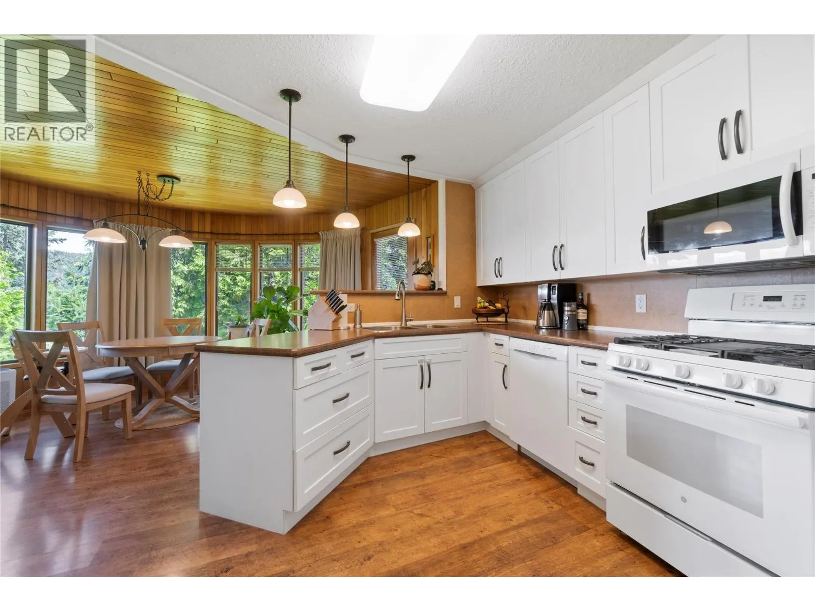 2631 Grandview Place