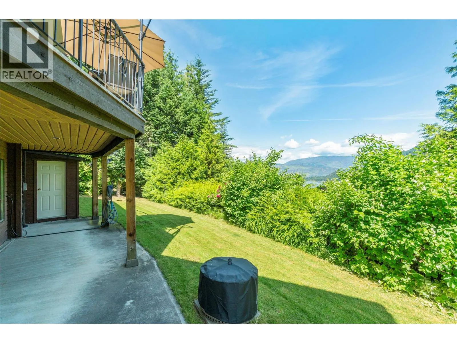 2631 Grandview Place
