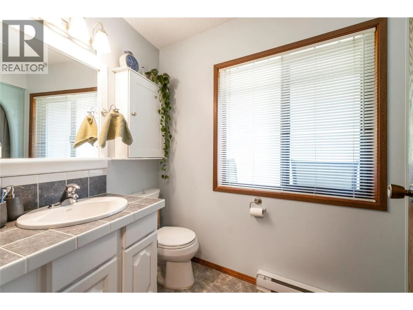 2631 Grandview Place