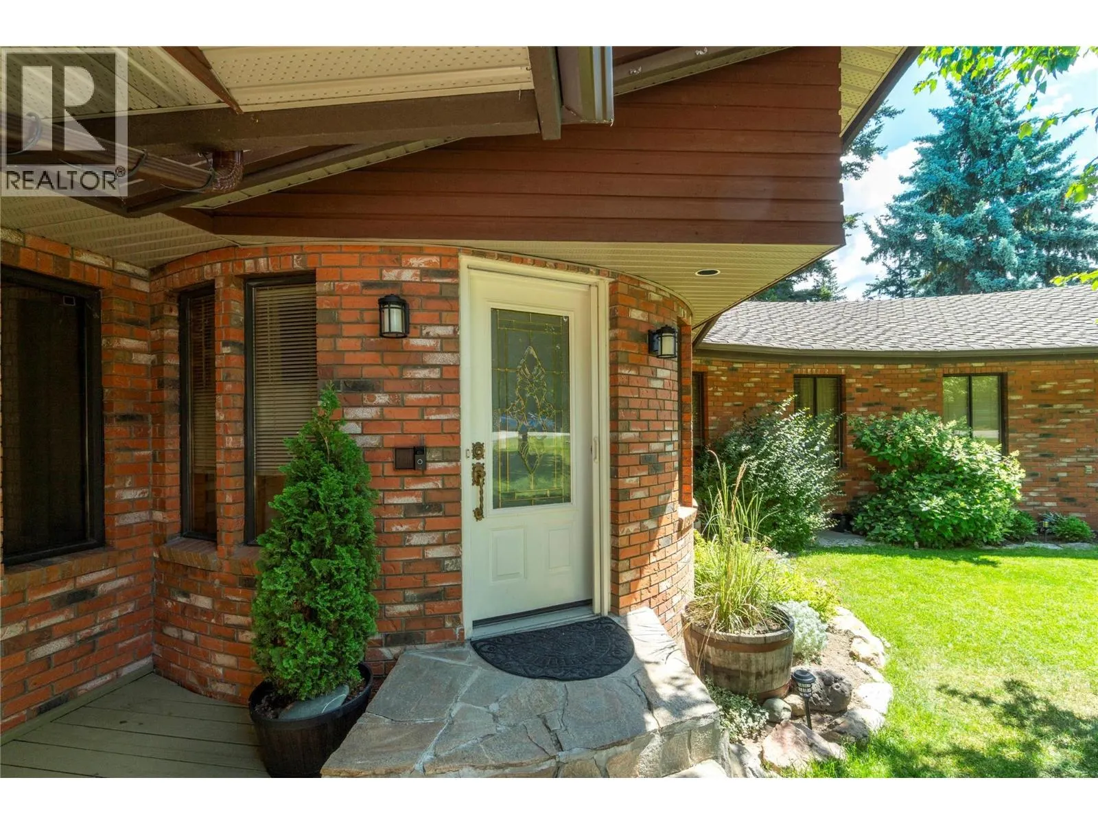 2631 Grandview Place