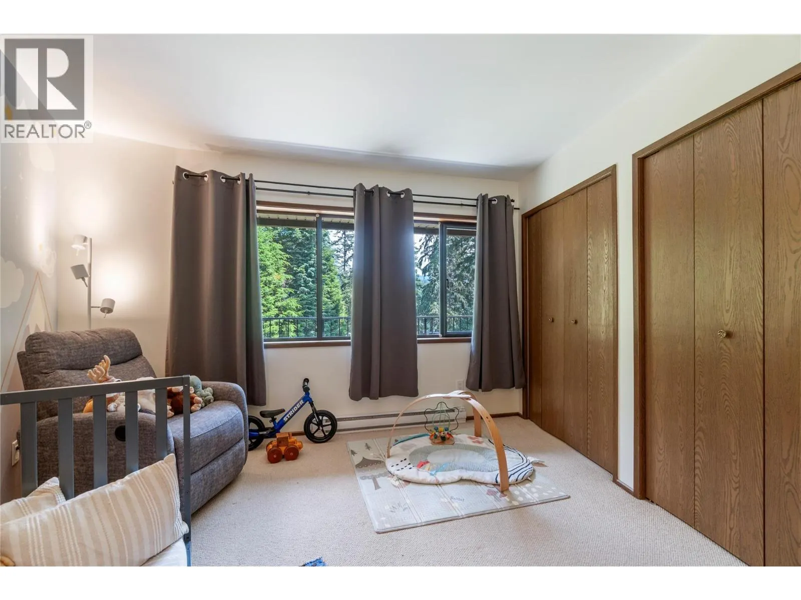 2631 Grandview Place