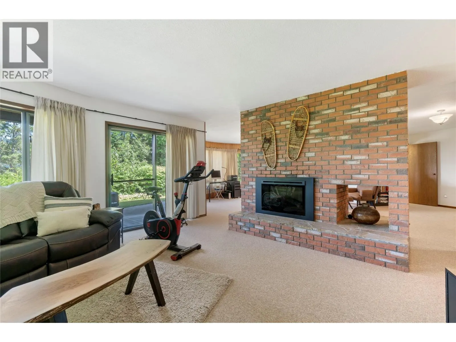 2631 Grandview Place