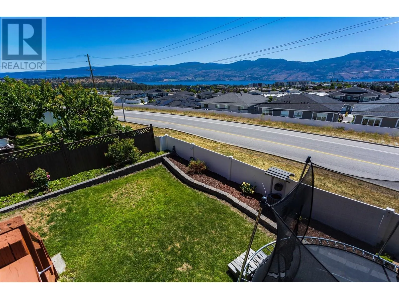 2440 Old Okanagan Highway Unit# 1114
