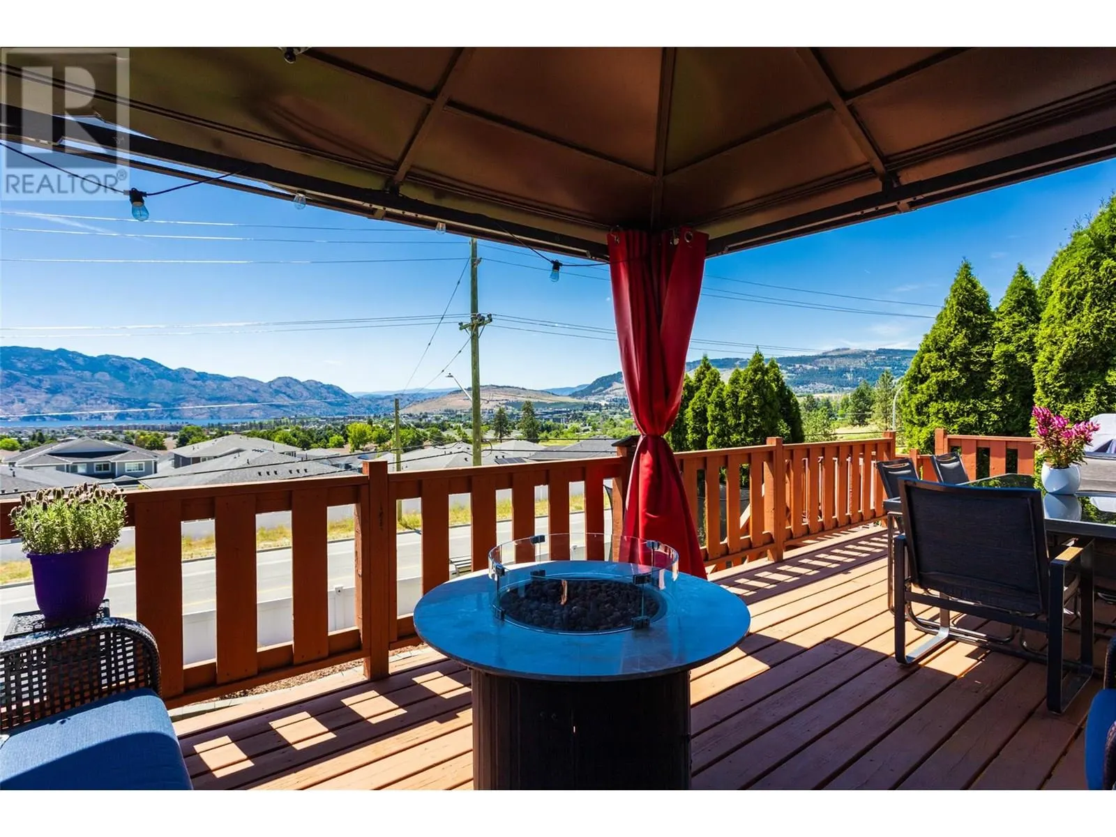 2440 Old Okanagan Highway Unit# 1114