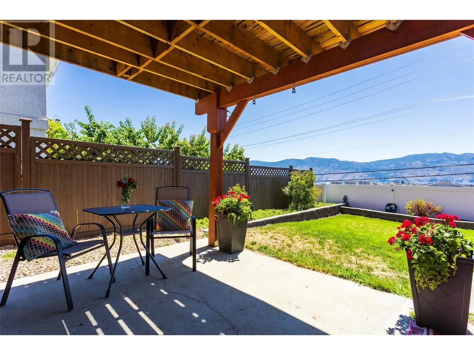 2440 Old Okanagan Highway Unit# 1114