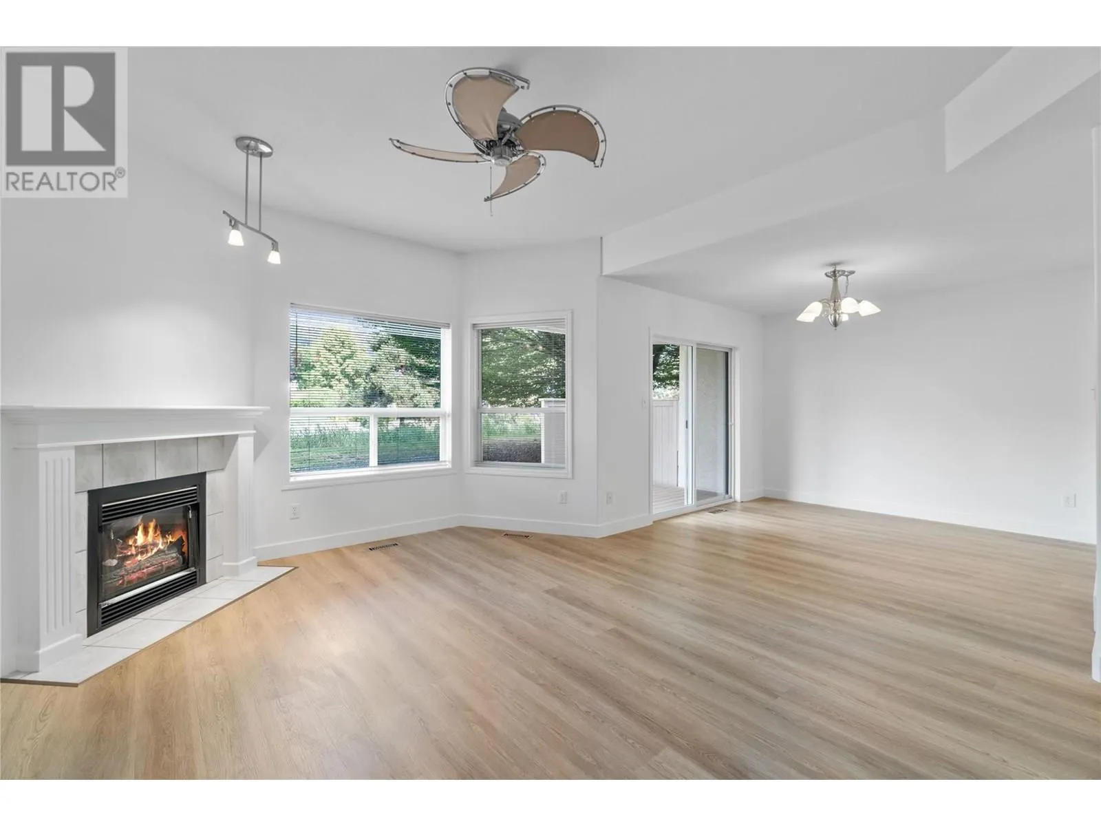313 Whitman Road Unit# 18
