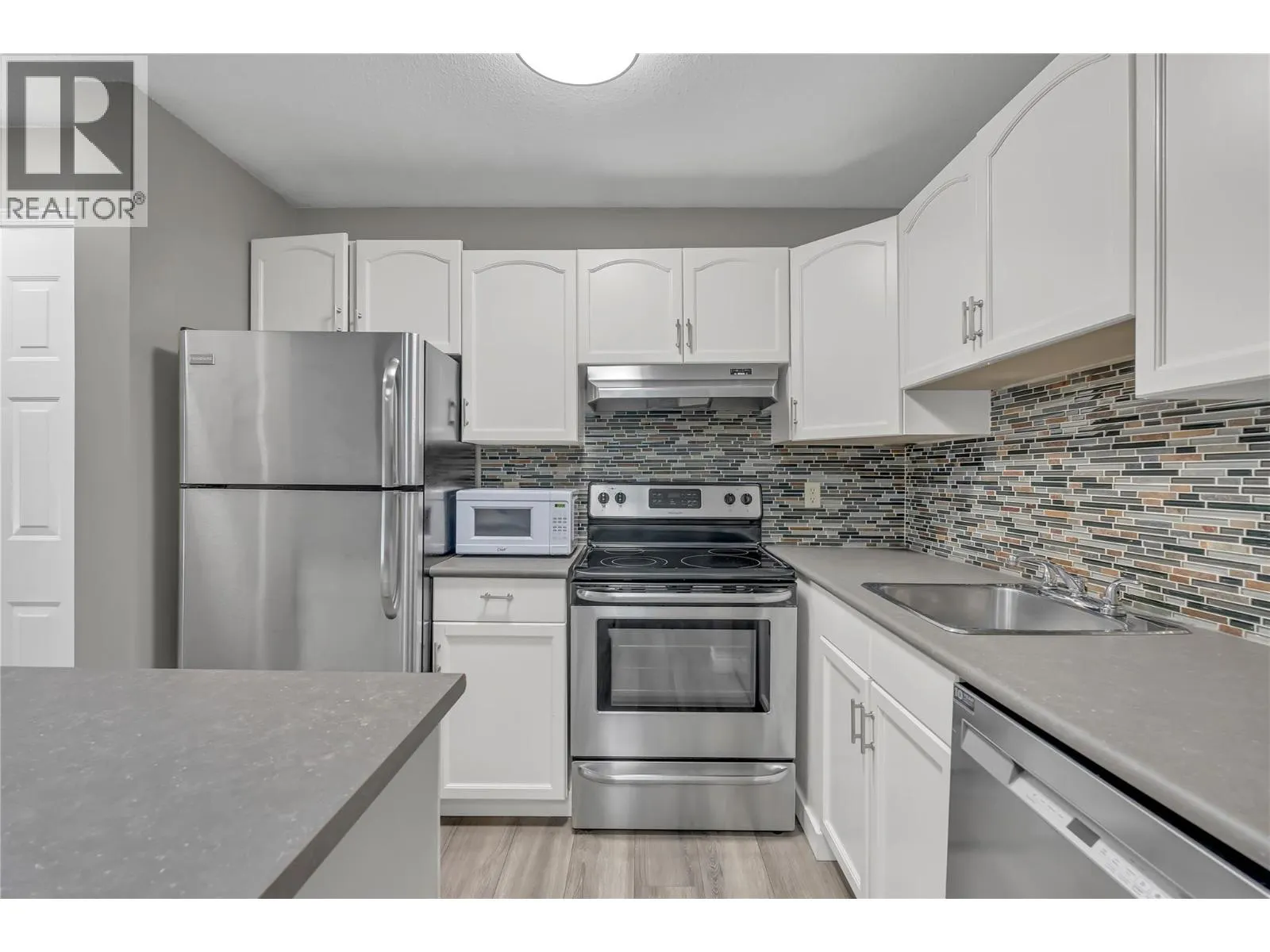 735 Cook Road Unit# 207C