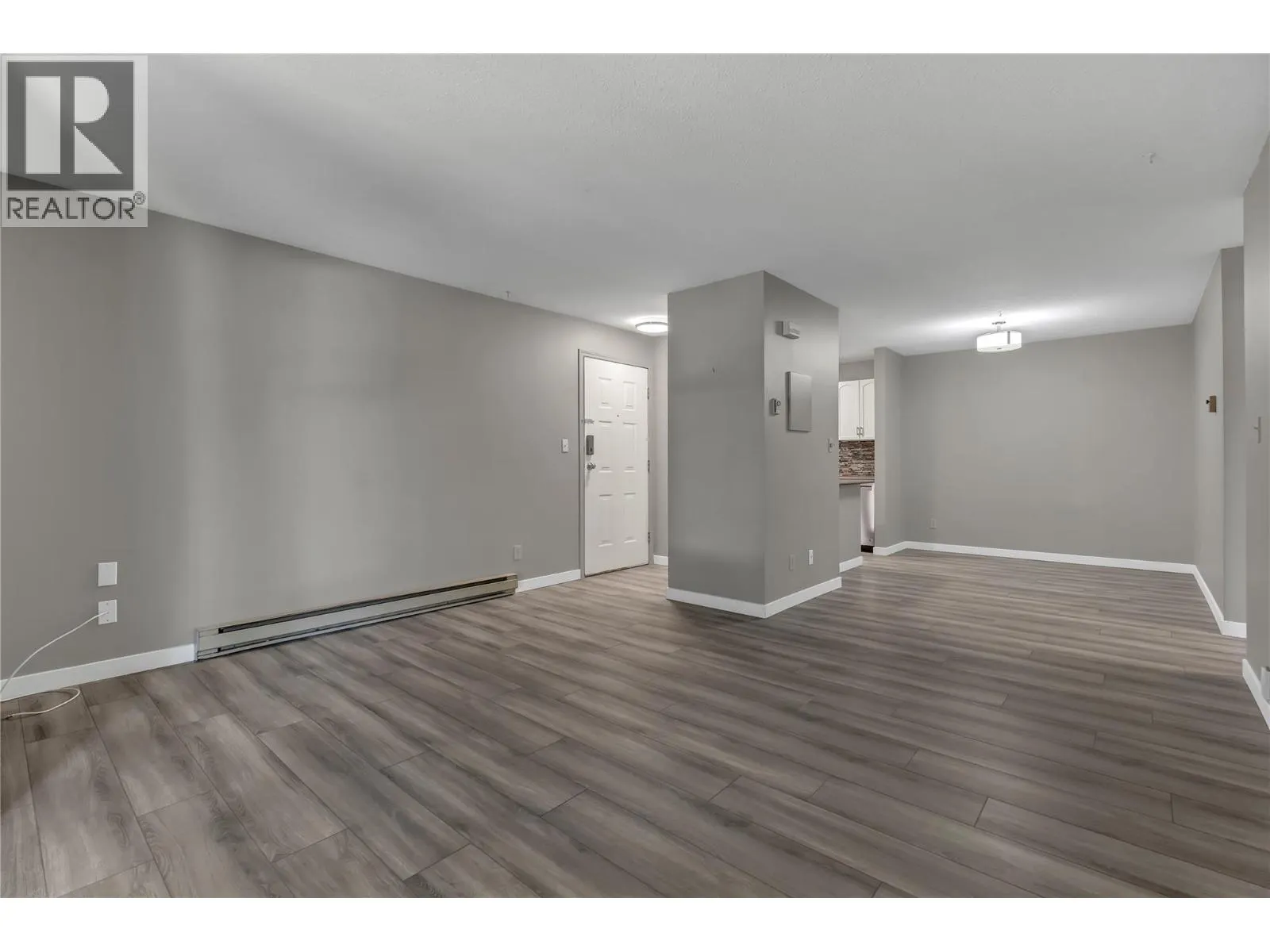 735 Cook Road Unit# 207C