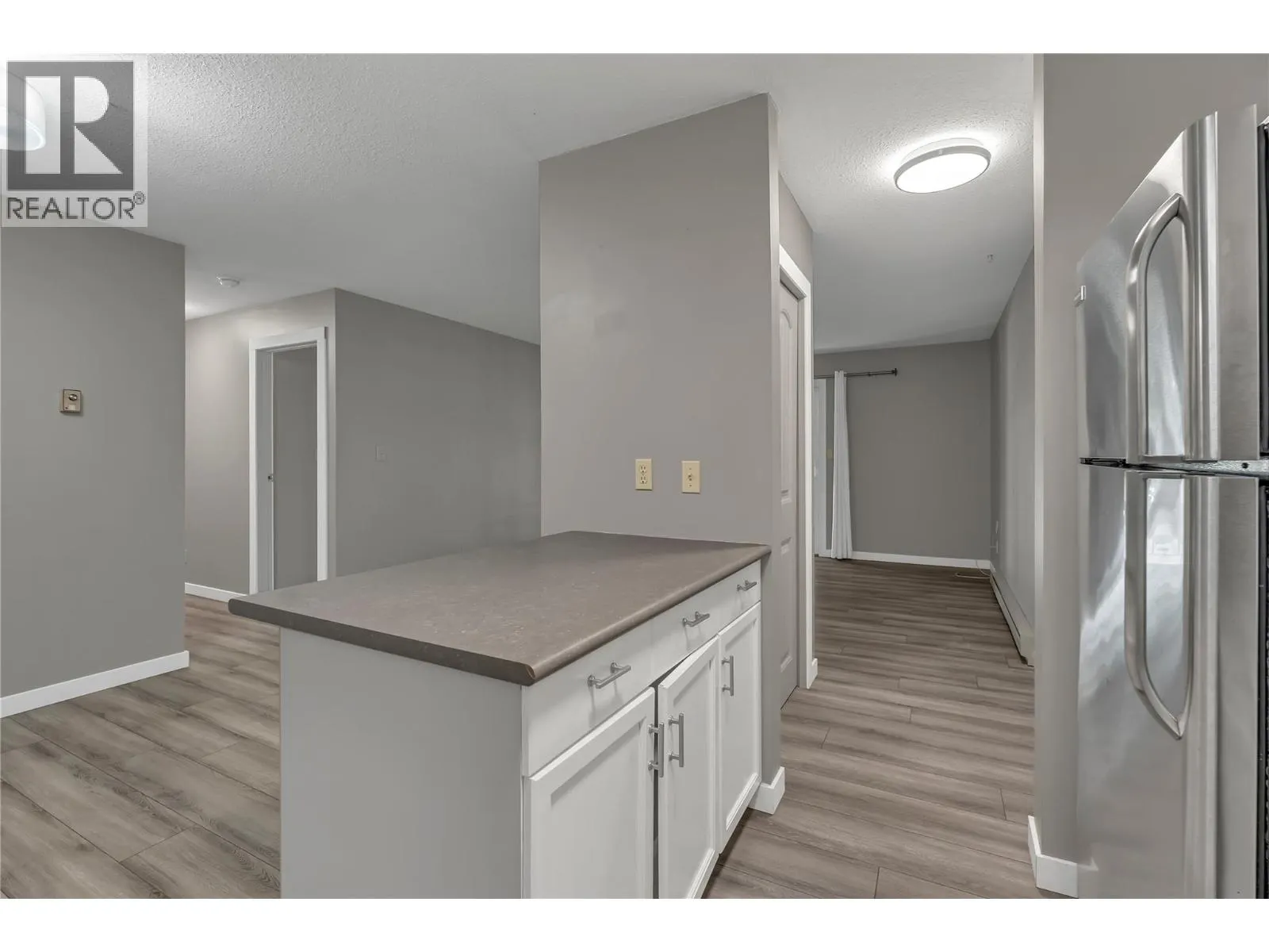 735 Cook Road Unit# 207C