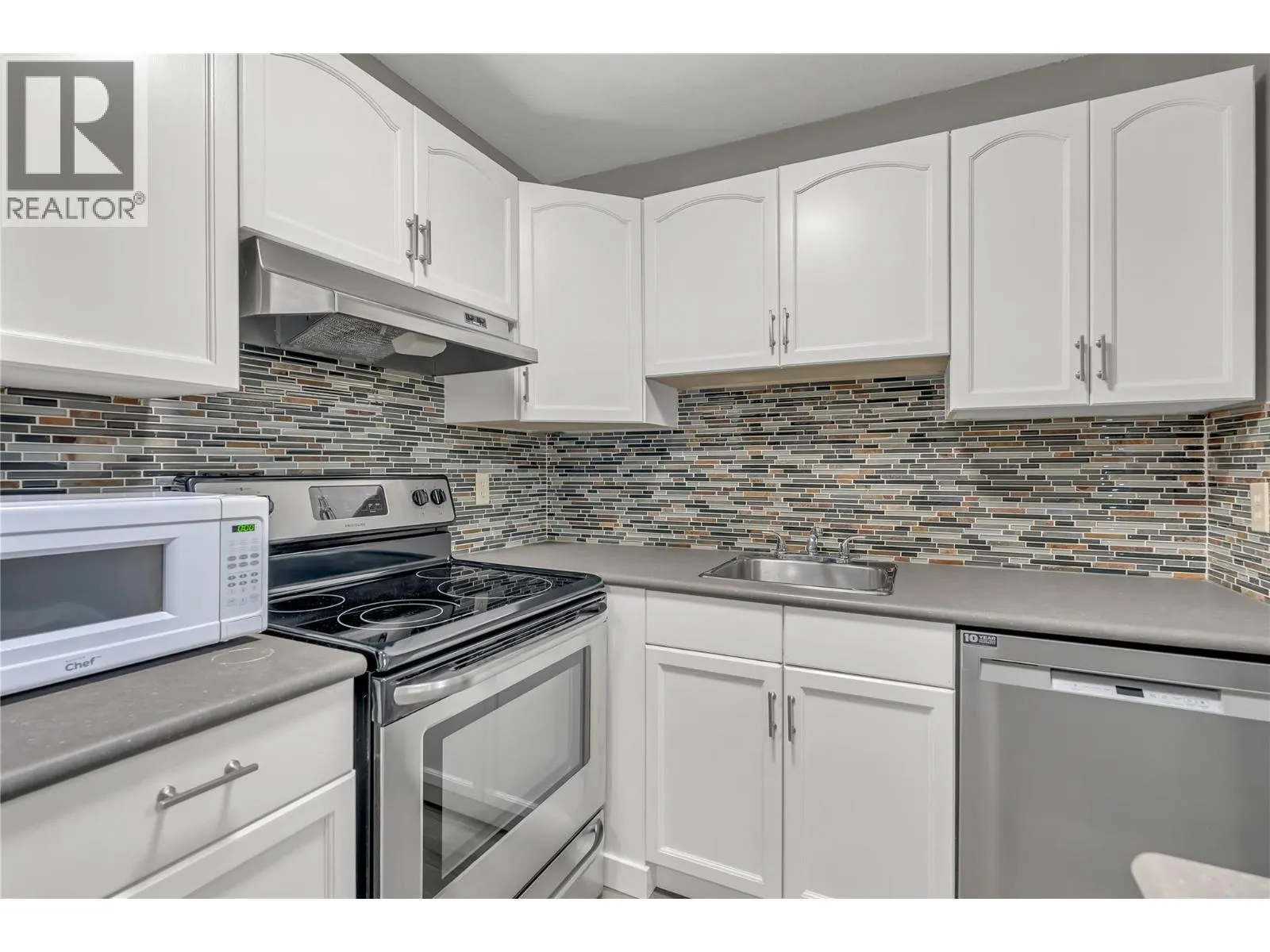 735 Cook Road Unit# 207C