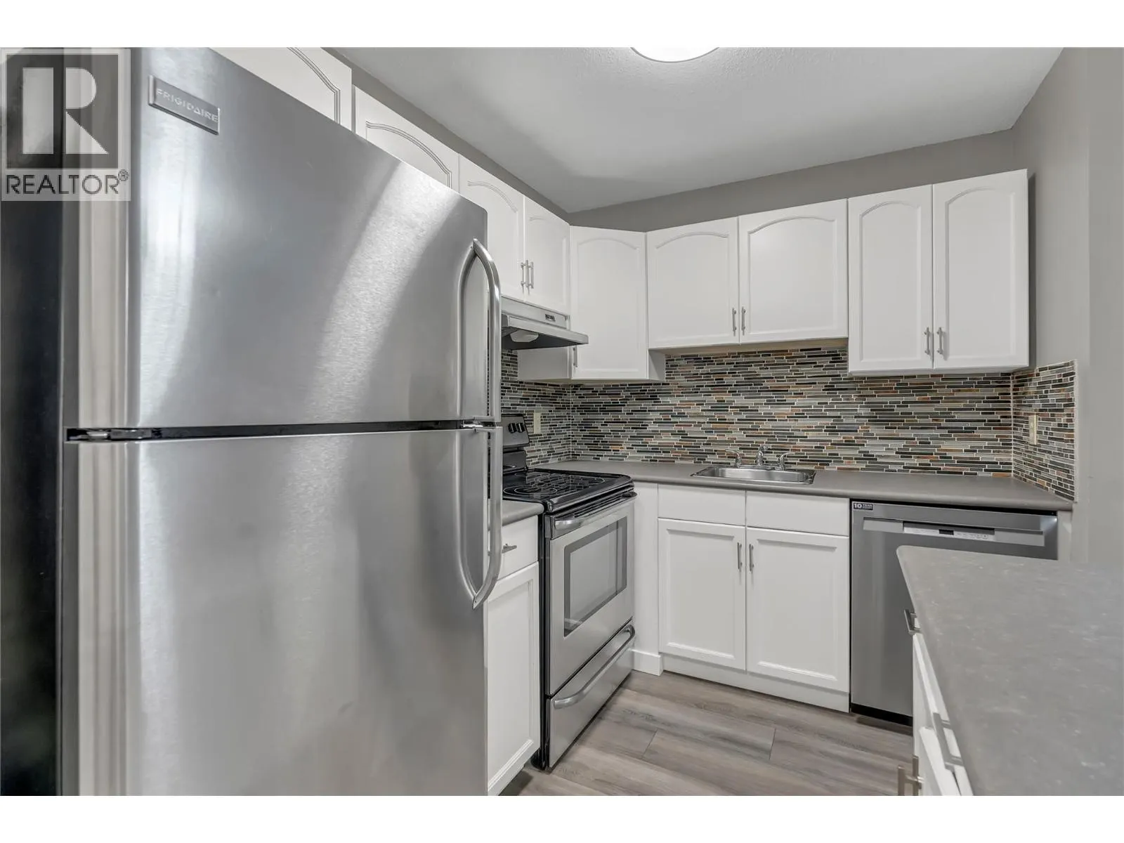 735 Cook Road Unit# 207C