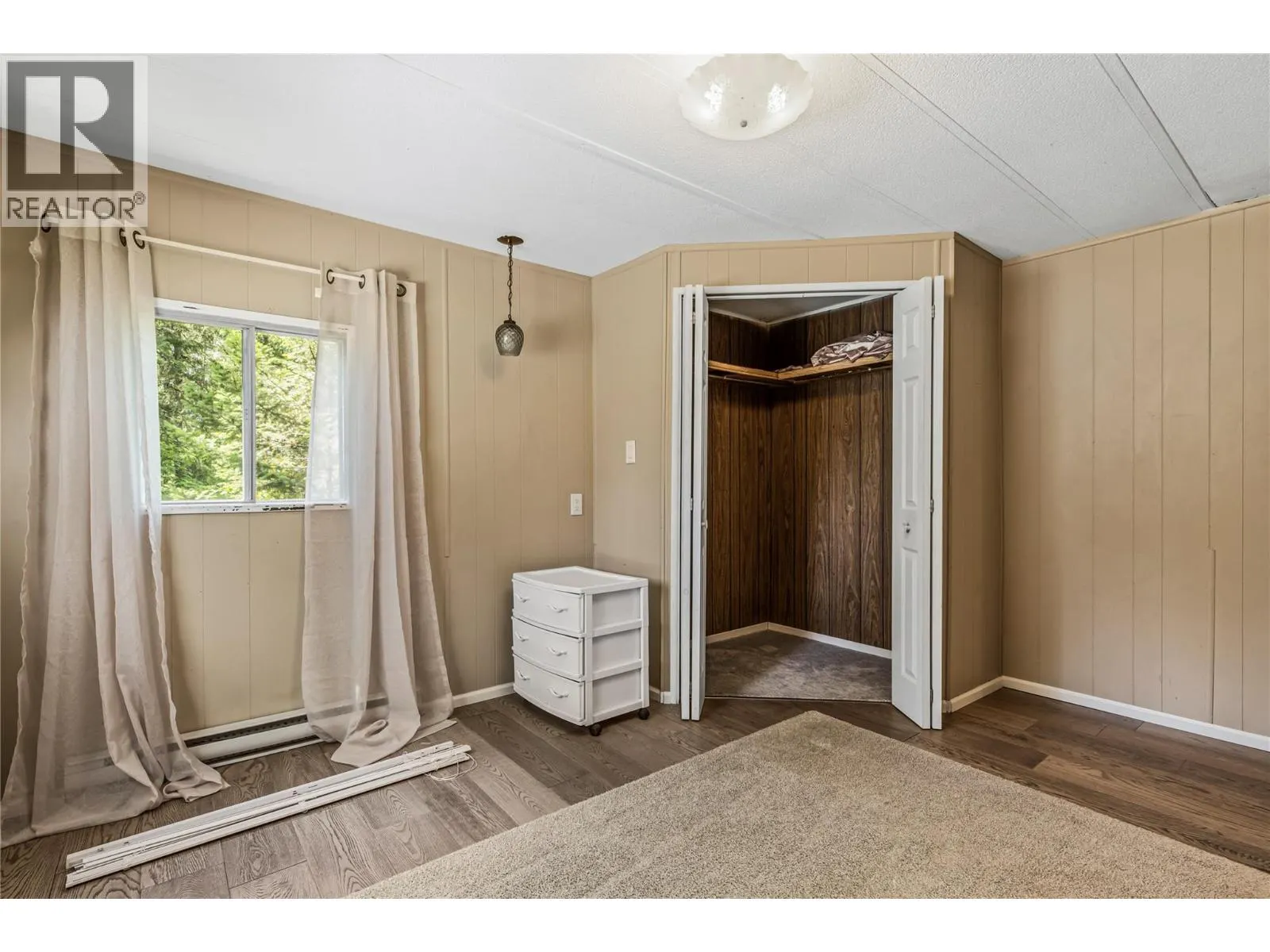 3447 Roberge Road