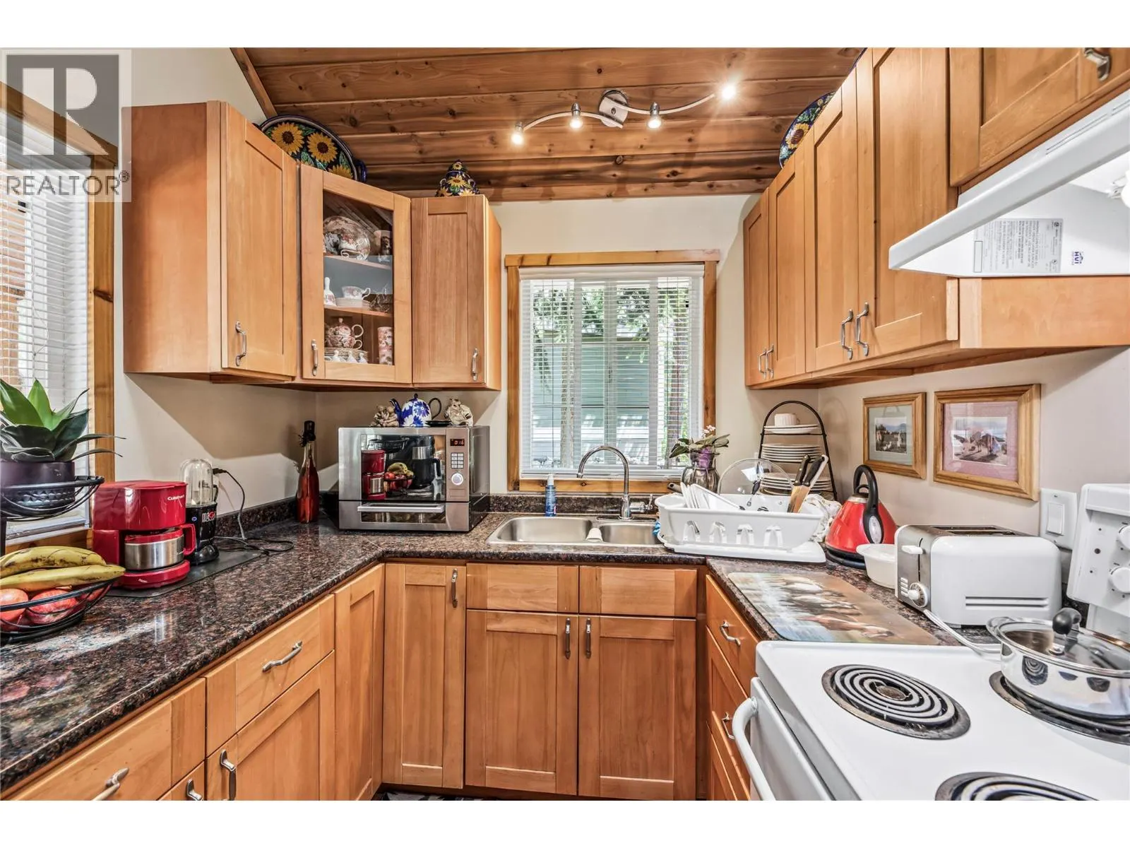 3447 Roberge Road