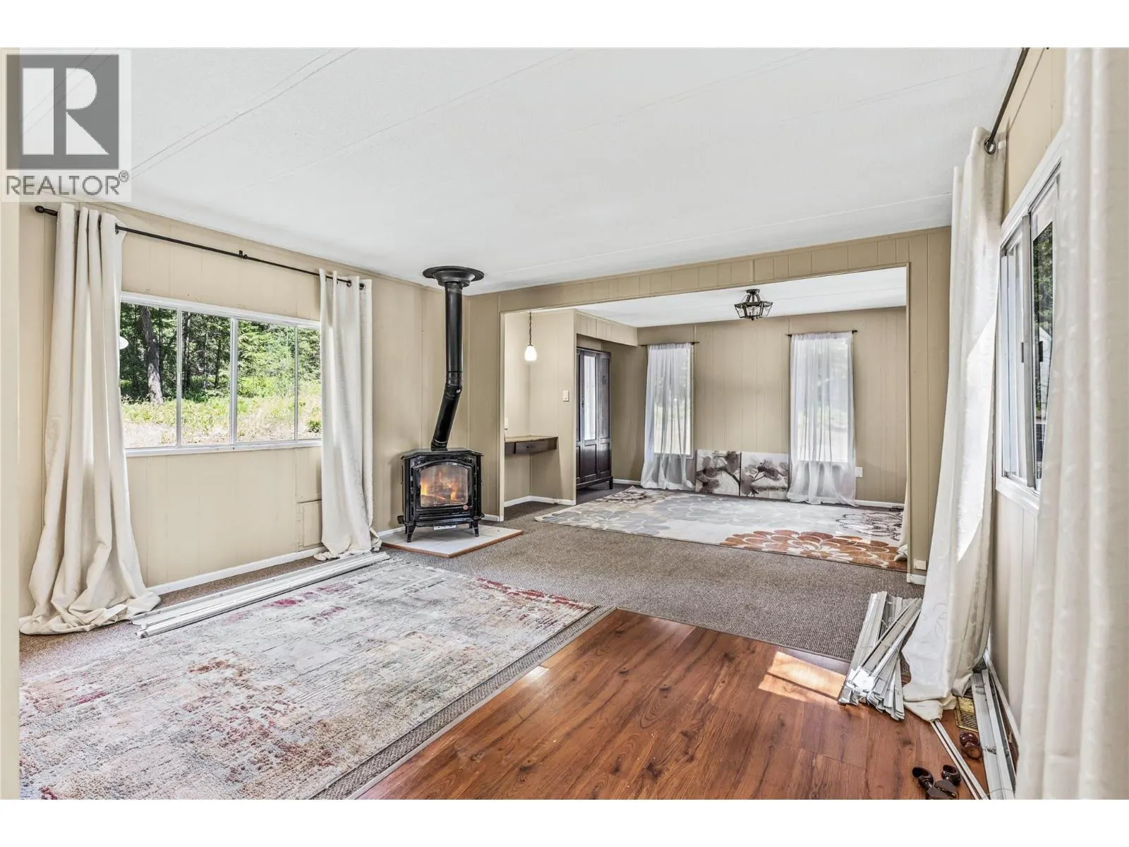 3447 Roberge Road