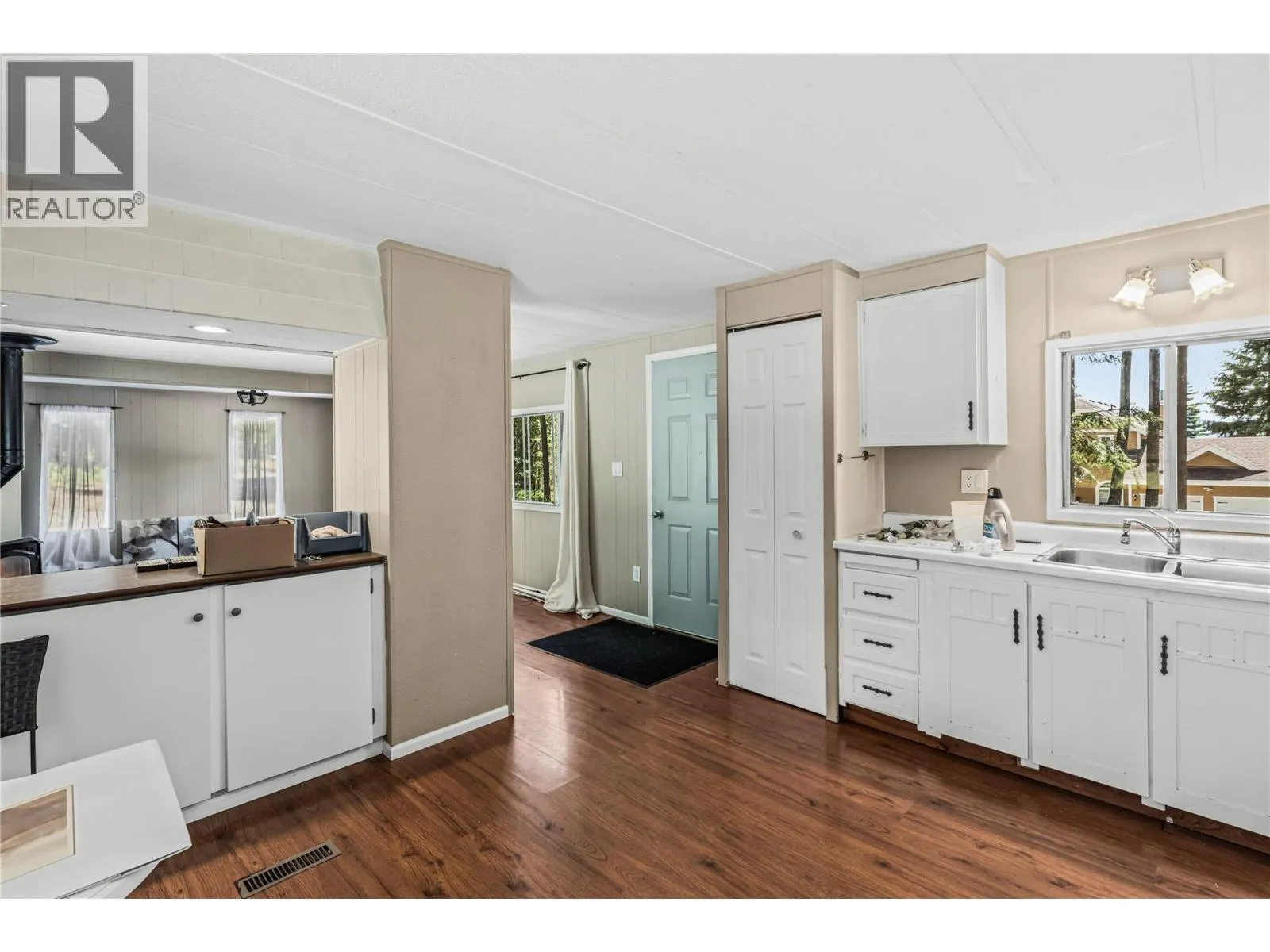 3447 Roberge Road